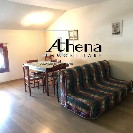 Riva San Vito 2 Apartment Grado Exterior foto